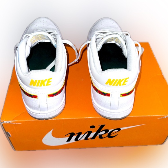 NIKE SKY FORCE 3/4. SIZE 9.5 - Picture 2 of 4